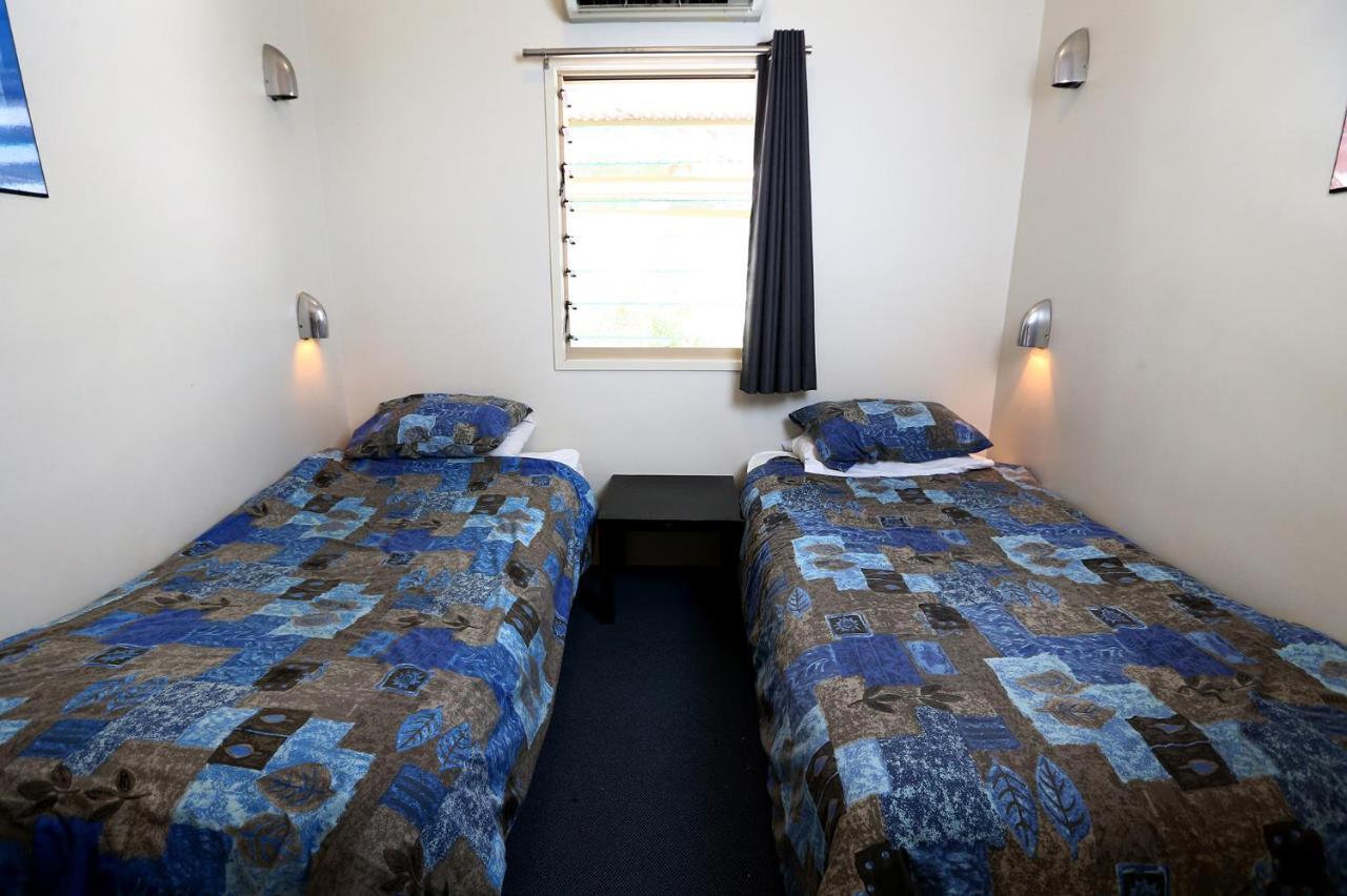 Gold Coast Performance Centre Hostel Buitenkant foto